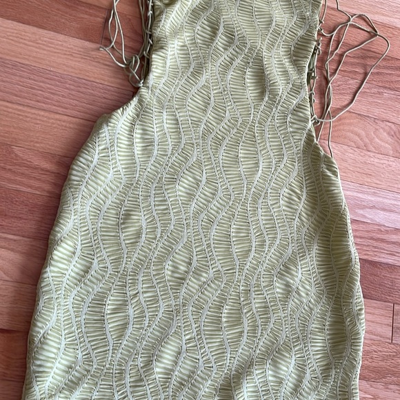 Lace Up Textured Bodycon Dress - Picture 6 of 6